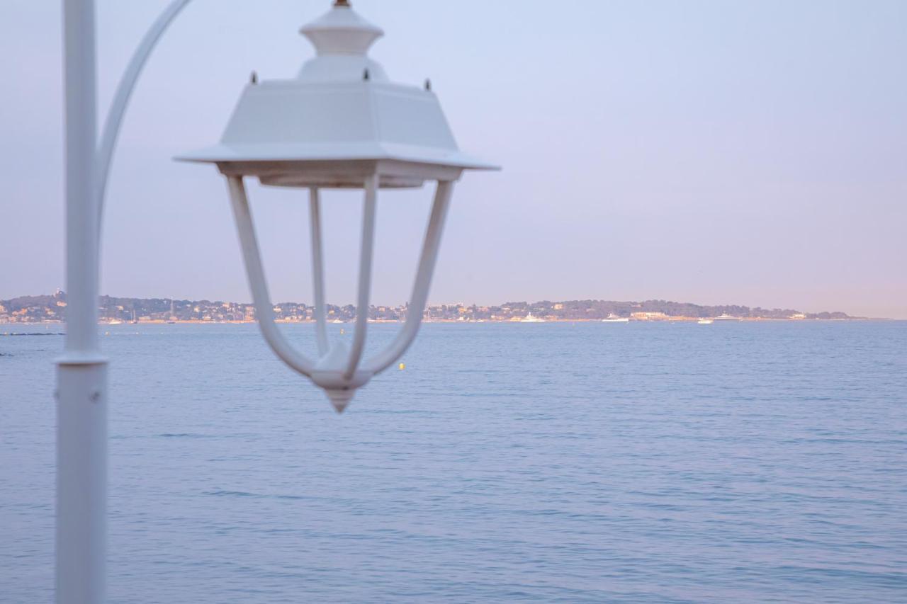 " Nid D'Amour " Evasion De Reve - Pieds Dans L'Eau Face A La Mer 戛纳 外观 照片